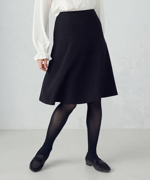 COMME CA ISM(コムサイズム)の「ミディ丈 フレアスカート(スカート・レディース・ブラック/ブラウン・LARGE/MEDIUM)」の8枚目の写真