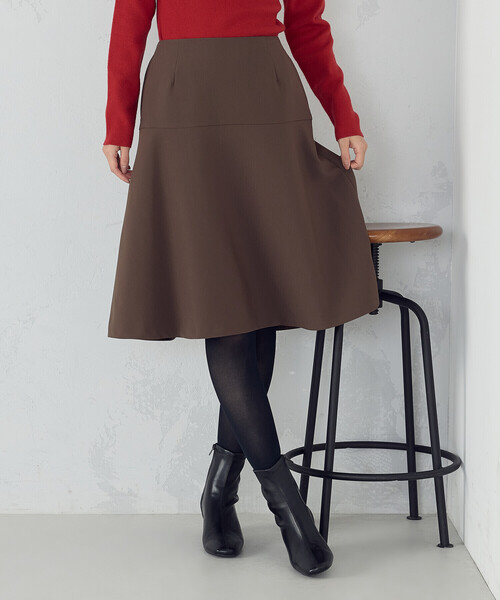 COMME CA ISM(コムサイズム)の「ミディ丈 フレアスカート(スカート・レディース・ブラック/ブラウン・LARGE/MEDIUM)」の15枚目の写真