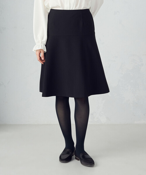 COMME CA ISM(コムサイズム)の「ミディ丈 フレアスカート(スカート・レディース・ブラック/ブラウン・LARGE/MEDIUM)」の9枚目の写真