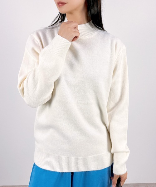 CLOTHY(クロシィ)の「【シンプルながらも上品◎どんなコーデにもはまる万能タイプ】ハイゲージハイネックニットトップス(ニット/セーター・レディース・オフホワイト/ブラック・FREE)」の2枚目の写真