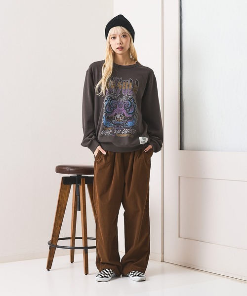 DISCUS（ディスカス）の「【DISCUS/ディスカス】DISCUS×VILLAINS SWEAT ディズニー ヴィランズ クルーネック スウェット（スウェット・レディース・ブラック系その他/ブラック系/ブラック系その他7/ブラック系その他4/ブラック系その他5/ブラック系その他6/ブラック系その他3/ブラック系その他2・MEDIUM/LARGE）」の21枚目の写真