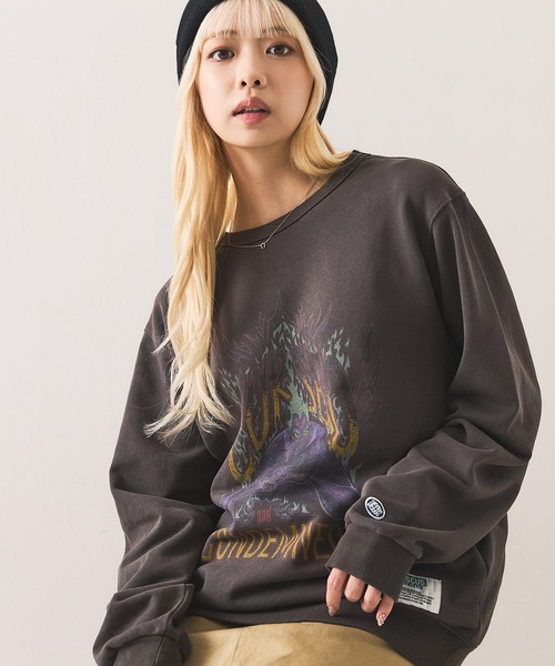 DISCUS（ディスカス）の「【DISCUS/ディスカス】DISCUS×VILLAINS SWEAT ディズニー ヴィランズ クルーネック スウェット（スウェット・レディース・ブラック系その他/ブラック系/ブラック系その他7/ブラック系その他4/ブラック系その他5/ブラック系その他6/ブラック系その他3/ブラック系その他2・MEDIUM/LARGE）」の12枚目の写真