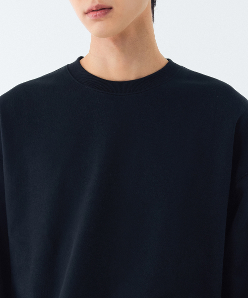 MUSINSA STANDARD（ムシンサスタンダード）の「オーバーサイズスウェットシャツ[ネイビー]（スウェット・メンズ・その他・SMALL/MEDIUM/LARGE/X-LARGE/XX-LARGE/XXX-LARGE）」の5枚目の写真