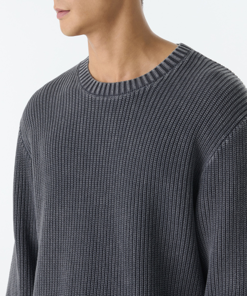 MUSINSA STANDARD（ムシンサスタンダード）の「ピグメントリブクルーネックニット [チャコールグレー]（ニット/セーター・メンズ・その他・SMALL/MEDIUM/LARGE/X-LARGE/XX-LARGE）」の3枚目の写真