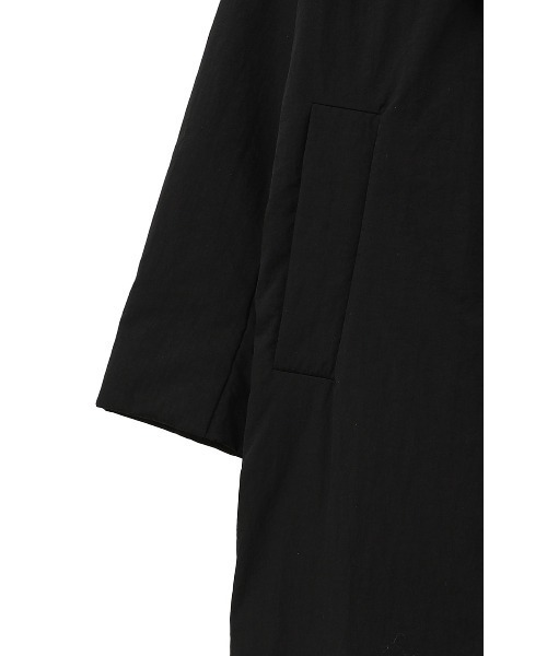 CLANE（クラネ）の「COLOR DOWN CHESTER COAT（ダウンジャケット/コート・レディース・アイボリー/ブラック・1/0/2）」の11枚目の写真