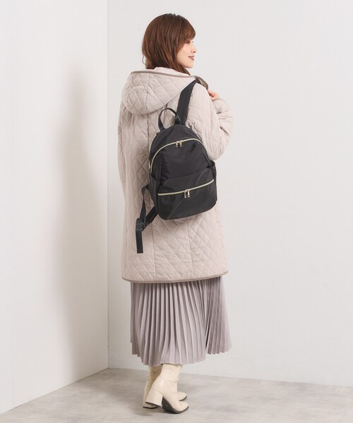 ITS'DEMO(イッツデモ)の「◆高密度ポリ10ポケットミディリュック(バックパック/リュック・レディース・ネイビー/ベージュ/ダークグレー/ブラック・00)」の6枚目の写真