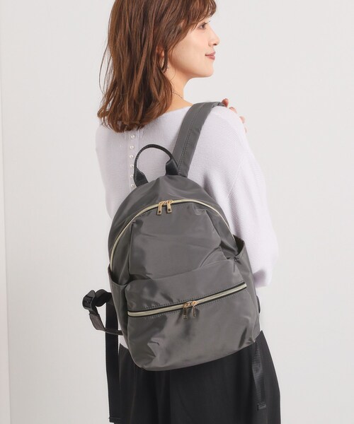 ITS'DEMO(イッツデモ)の「◆高密度ポリ10ポケットミディリュック(バックパック/リュック・レディース・ネイビー/ベージュ/ダークグレー/ブラック・00)」の11枚目の写真