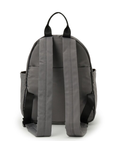 ITS'DEMO(イッツデモ)の「◆高密度ポリ10ポケットミディリュック(バックパック/リュック・レディース・ネイビー/ベージュ/ダークグレー/ブラック・00)」の19枚目の写真