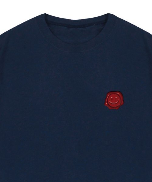 GRAVER（グレーバー）の「[ユニセックス]シーリングドローイングスマイル半袖Tシャツ_ネイビー（Tシャツ/カットソー・レディース・ネイビー・SMALL/LARGE/X-LARGE/MEDIUM）」の3枚目の写真