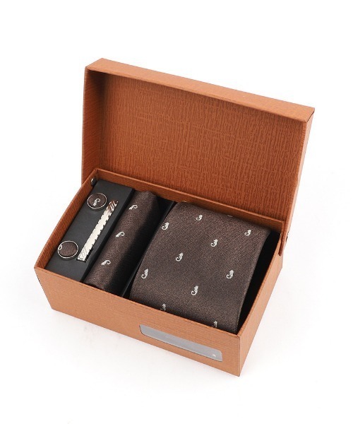 REBALANCE(リバランス)の「ネクタイ4点セット 【ギフトボックス付き】(ネクタイ・メンズ・R/P/I/B/Q/O/J/H/A/N/M/L/K/S/F/E/D/C・FREE)」の4枚目の写真