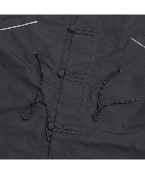 yorozu（ヨロズ）の「yorozu JP NYLON CROSSOVER COAT ARCHIVE EDITION (186YZTS60)（モッズコート・メンズ・ブラック/カーキ・FREE）」の16枚目の写真