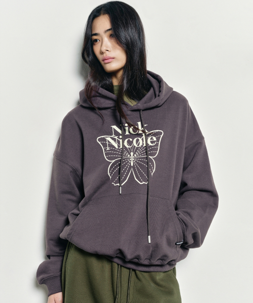 NICK&NICOLE(ニックアンドニコール)の「BUTTERFLY SIGNATURE HOODIE_CHARCOAL CREAM(パーカー・レディース・その他・FREE)」の2枚目の写真