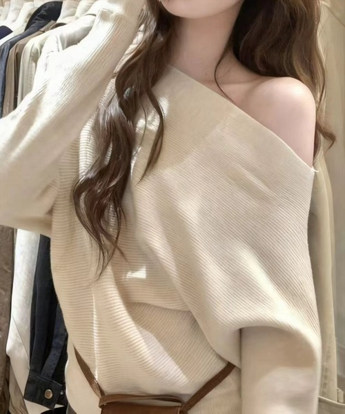 STAY MOTION（ステイモーション）の「【WEB限定】ドルマンスリーブワンショルニット［韓国ファッション カジュアル］（ニット/セーター・レディース・ブラック/アイボリー/グレー・F）」の8枚目の写真