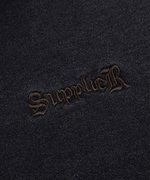 SUPPLIER(サプライヤー)の「A'GEM/9 × .kom 『SUPPLIER/サプライヤー』 Distressed Cross Zip Hoodie/ダメージ加工クロスジップパーカー(パーカー・メンズ・グリーン/ブラック・XL/L)」の6枚目の写真