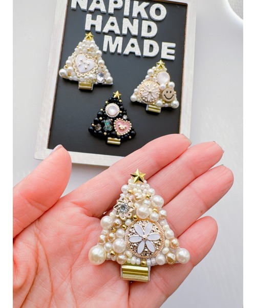 NAPIKO】クリスマスツリーブローチ(MA)（ブローチ/コサージュ）｜tone