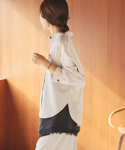 plage（プラージュ）の「Pin stripeバンドカラーシャツ（シャツ/ブラウス・レディース・アイボリー・FREE）」の8枚目の写真