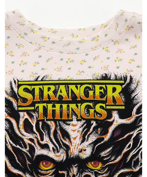 Little sunny bite(リトルサニーバイト)の「●Little sunny bite●stranger things x little sunny bite floral sweat top(スウェット・レディース・ピンク/ブルー・SMALL/MEDIUM)」の9枚目の写真