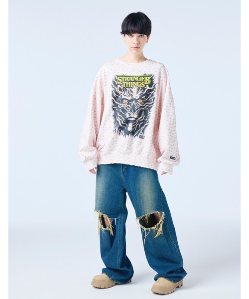 Little sunny bite(リトルサニーバイト)の「●Little sunny bite●stranger things x little sunny bite floral sweat top(スウェット・レディース・ピンク/ブルー・SMALL/MEDIUM)」の18枚目の写真