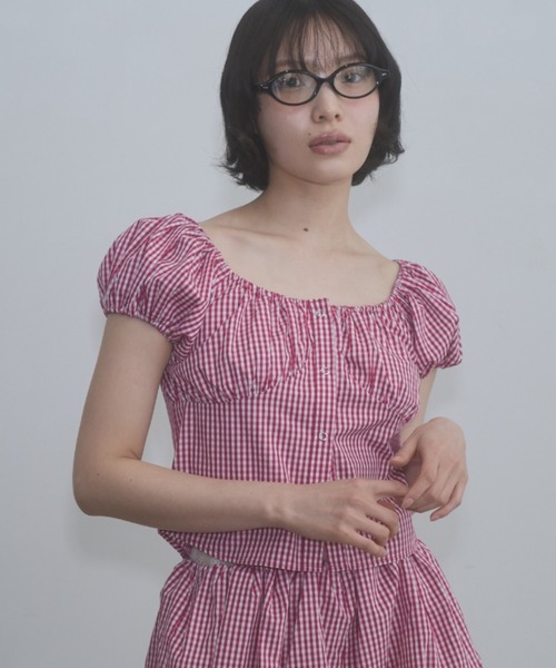 FEKETE(フェケテ)の「gingham 2way puff sleeve blouse / 2WAYパフスリーブブラウス(シャツ/ブラウス・レディース・ネイビー/ホワイト/ピンク/ブラック・LARGE/MEDIUM/SMALL)」の4枚目の写真