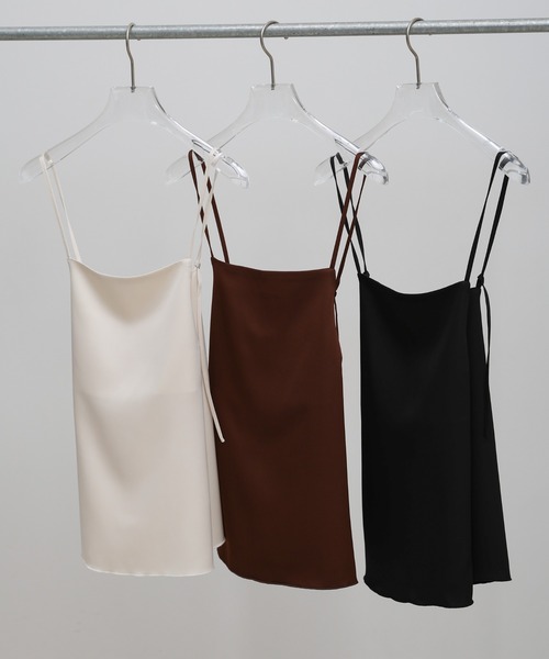 select MOCA by son(セレクトモカバイソン)の「マットサテンスクエアキャミソール【セットアップ対応】【by SON】(キャミソール・レディース・ブラウン/アイボリー/ブラック・FREE)」の18枚目の写真