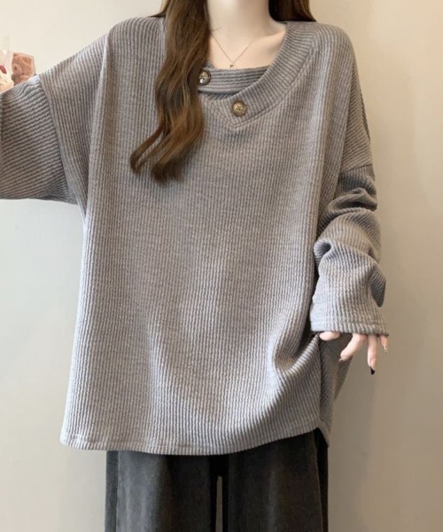 SallyLunn(サリーラン)の「ボタンアクセントリブオーバートップス(Tシャツ/カットソー・レディース・ベージュ/スミクロ/グレー・MEDIUM/LARGE)」の4枚目の写真