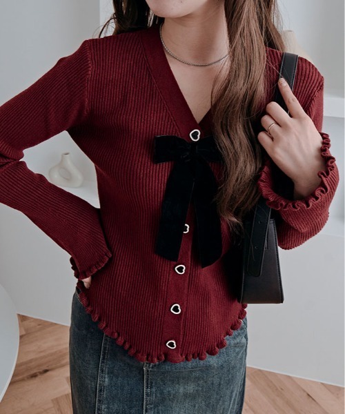 kirakiraShop（キラキラショップ）の「リボン付き Vネック リブ ニット カーディガン（カーディガン/ボレロ・レディース・ブラック/オフホワイト/グレー/レッド・FREE）」の4枚目の写真