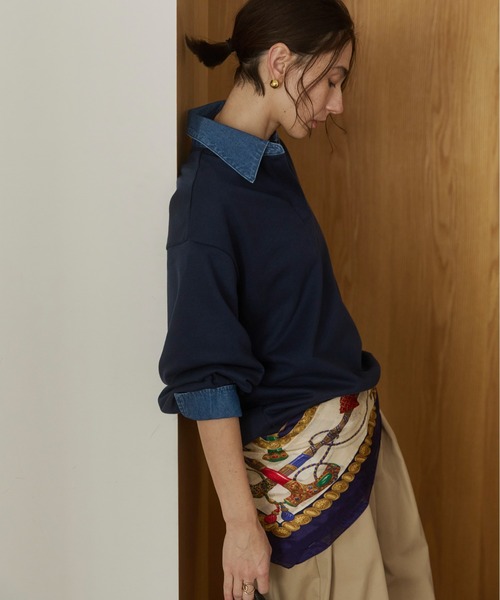 ANGIE（アンジー）の「デニム襟 ドッキング フェイクレイヤード スウェット トップス（スウェット・レディース・アイボリー/チャコール/ネイビー/ライトグレー・FREE）」の9枚目の写真