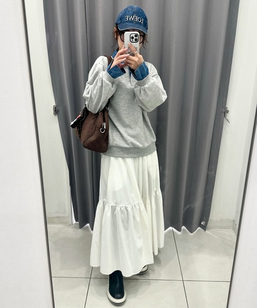 ANGIE（アンジー）の「デニム襟 ドッキング フェイクレイヤード スウェット トップス（スウェット・レディース・アイボリー/チャコール/ネイビー/ライトグレー・FREE）」の20枚目の写真