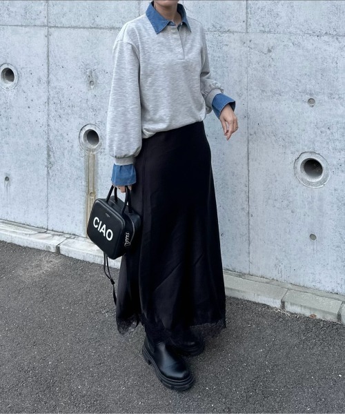 ANGIE（アンジー）の「デニム襟 ドッキング フェイクレイヤード スウェット トップス（スウェット・レディース・アイボリー/チャコール/ネイビー/ライトグレー・FREE）」の22枚目の写真