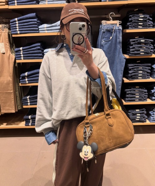 ANGIE（アンジー）の「デニム襟 ドッキング フェイクレイヤード スウェット トップス（スウェット・レディース・アイボリー/チャコール/ネイビー/ライトグレー・FREE）」の19枚目の写真