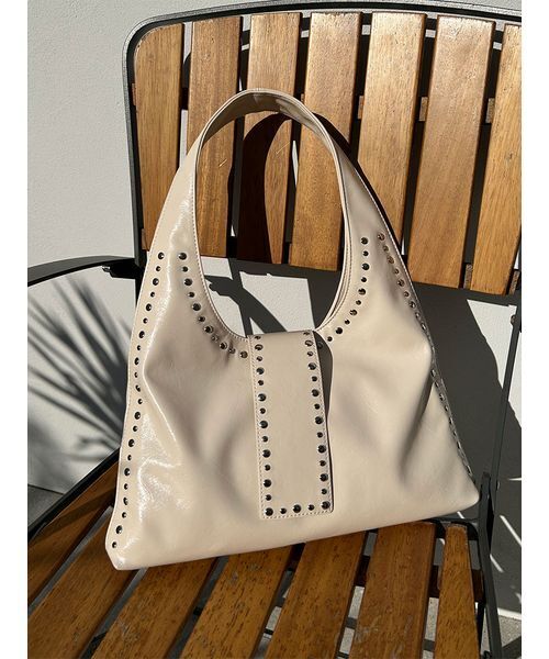 LILY BROWN（リリーブラウン）の「スタッズトートバッグ（トートバッグ・レディース・ラベンダー/ブラウン/アイボリー・F）」の18枚目の写真