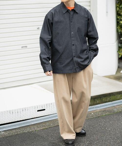 ITEMS URBANRESEARCH（アイテムズ アーバンリサーチ）の「スナップボタンデニムレギュラーカラーシャツ（シャツ/ブラウス・メンズ・ブルー/ネイビー/ブラック・LARGE/MEDIUM）」の9枚目の写真