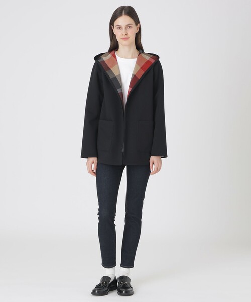 BLUE LABEL CRESTBRIDGE（ブルーレーベルクレストブリッジ）の「クレストブリッジチェックリバーシブルダンボールミディ丈コーディガン（その他アウター・レディース・パープル/ダークネイビー/ブラック・38）」の4枚目の写真