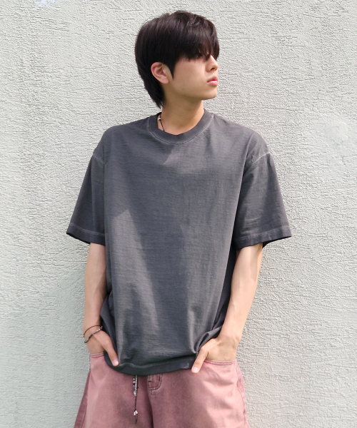 ASTRAL PROJECTION(アストラルプロジェクション)の「ピグメントルーズフィット半袖Tシャツ_チャコール(Tシャツ/カットソー・メンズ・その他・M/L/XL/XXL)」の1枚目の写真