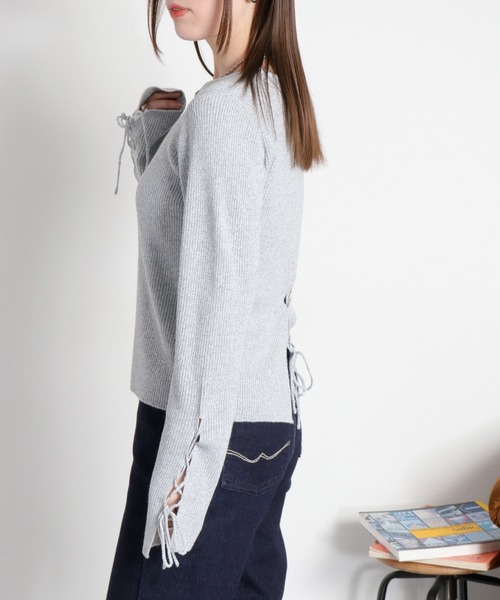 cepo（セポ）の「スリットレースアップニットソー（ニット/セーター・レディース・ブラック/グレー/オフホワイト・M）」の8枚目の写真