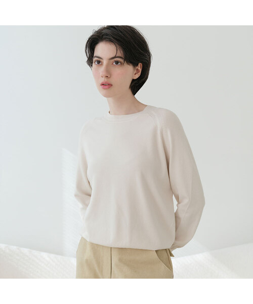 VASCARA(バスカラ)の「Chic Raglan Round Neck Long Sleeve Knitwear (5colors)(ニット/セーター・レディース・クリーム/ライトイエロー/パープル/ブラック/カーキ・FREE)」の2枚目の写真