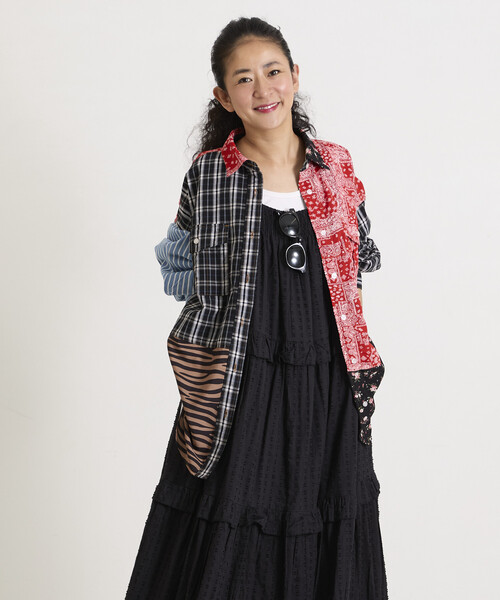 Freada(フリーダ)の「Freada/フリーダ パッチワーク ビッグシャツ(シャツ/ブラウス・レディース・ブルー/ブラック・ONE SIZE)」の9枚目の写真