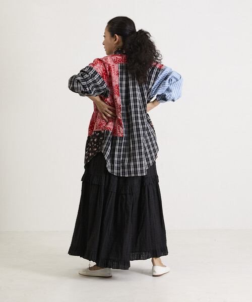 Freada(フリーダ)の「Freada/フリーダ パッチワーク ビッグシャツ(シャツ/ブラウス・レディース・ブルー/ブラック・ONE SIZE)」の12枚目の写真