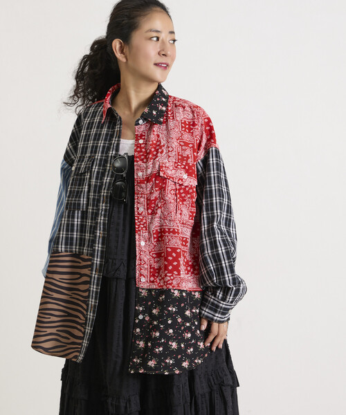 Freada(フリーダ)の「Freada/フリーダ パッチワーク ビッグシャツ(シャツ/ブラウス・レディース・ブルー/ブラック・ONE SIZE)」の17枚目の写真
