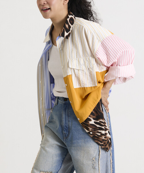 Freada(フリーダ)の「Freada/フリーダ パッチワーク ビッグシャツ(シャツ/ブラウス・レディース・ブルー/ブラック・ONE SIZE)」の5枚目の写真