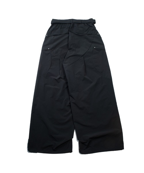 F/CE. (エフシーイー)の「F/CE. COMPACTION PARACHUTE WIDE PANTS / エフシーイー コンパクション パラシュート ワイド パンツ(その他パンツ・メンズ・ブラック/サックスブルー/グレー・MEDIUM/LARGE)」の4枚目の写真