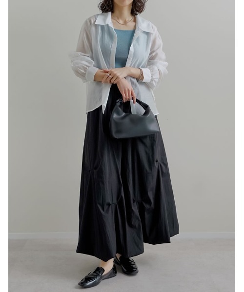 Re:EDIT（リエディ）の「[2026S/S PRE ORDER]ツマミタックデザインタフタバルーンスカート（スカート・レディース・グレー/アイボリー/ブラック・FREE）」の4枚目の写真