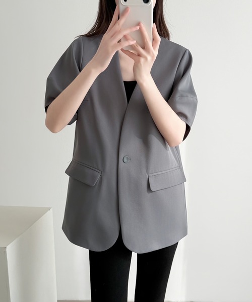 ABITOKYO（アビトーキョー）の「ボリュウーム袖ノーカラージャケット（ノーカラージャケット・レディース・チャコールグレー/ブラック/ベージュ・L/M）」の6枚目の写真