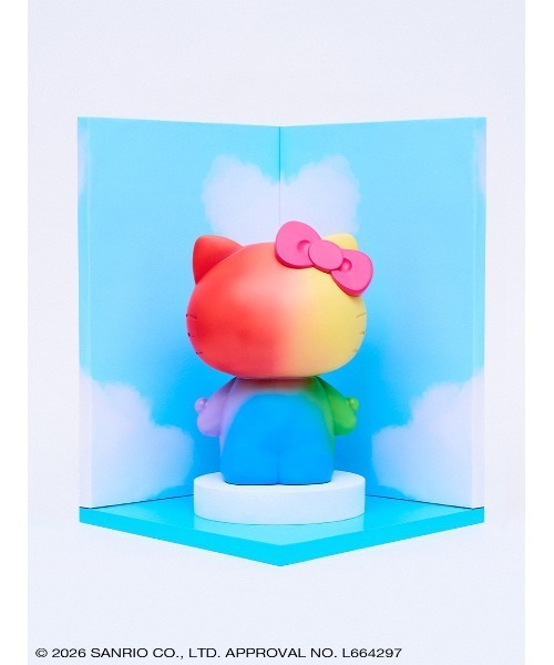 sanrio house（サンリオハウス）の「THE HELLO KITTY【pattern】9inch（フィギュア・レディース・シルバー/レッド/レインボー・F）」の3枚目の写真