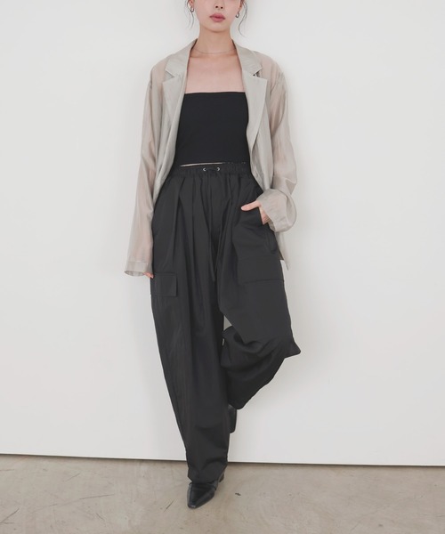 LIAN（リアン）の「撥水ワイドカーゴパンツ（カーゴパンツ・レディース・ブラック/アイボリー/ピンク/ベージュ・FREE）」の21枚目の写真