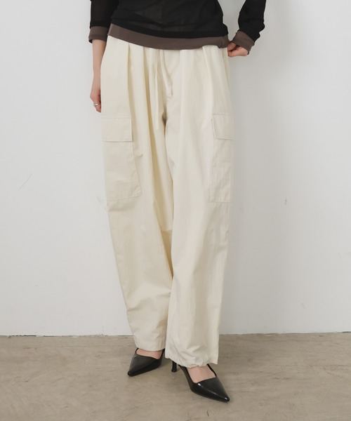 LIAN（リアン）の「撥水ワイドカーゴパンツ（カーゴパンツ・レディース・ブラック/アイボリー/ピンク/ベージュ・FREE）」の9枚目の写真
