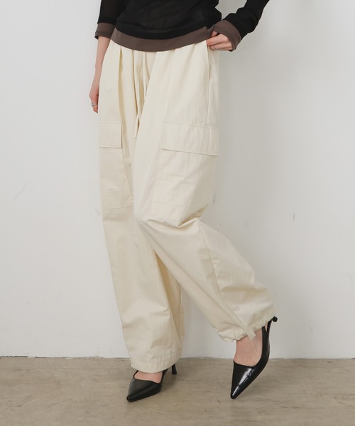 LIAN（リアン）の「撥水ワイドカーゴパンツ（カーゴパンツ・レディース・ブラック/アイボリー/ピンク/ベージュ・FREE）」の15枚目の写真