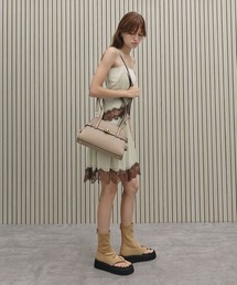 CHARLES & KEITH｜チャールズ & キースのトートバッグ（ベージュ系
