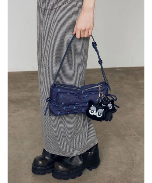 EMODA(エモダ)の「MOOA EMMA FACE MINI POUCH(ポーチ・レディース・ブラック/ホワイト・FREE)」の19枚目の写真