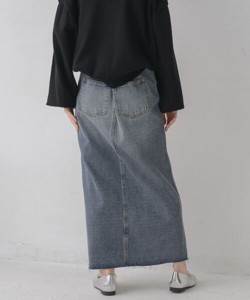 RETRO GIRL（レトロガール）の「フリンジデニムSK（デニムスカート・レディース・ケミカルウォッシュ/ブラック・LARGE/MEDIUM）」の11枚目の写真